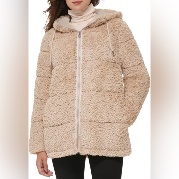Kenneth Cole Jackets & Blazers - NWOT. Kenneth Cole Women's Classic Mink Style Faux Fur Coat